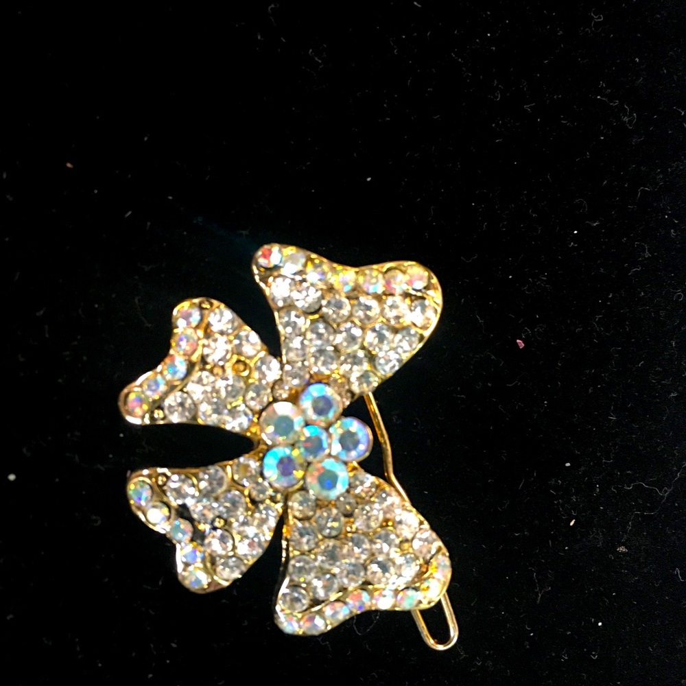 Butler and Wilson small bow hair pin